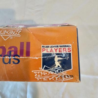 Upper Deck Boxed Baseball Card Sets (BO-JS)