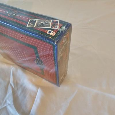 Upper Deck Boxed Baseball Card Sets (BO-JS)