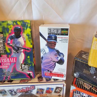 Upper Deck Boxed Baseball Card Sets (BO-JS)