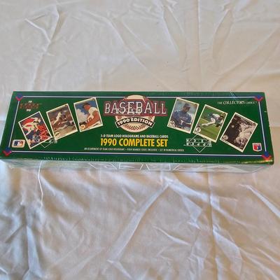 Upper Deck Boxed Baseball Card Sets (BO-JS)