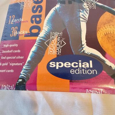 Upper Deck Boxed Baseball Card Sets (BO-JS)