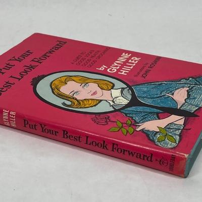 Vintage Teen Book: Put Your Best Look Forward