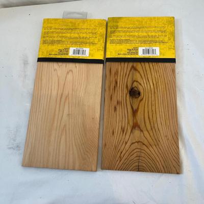 BBQ Accessories (L-MG)