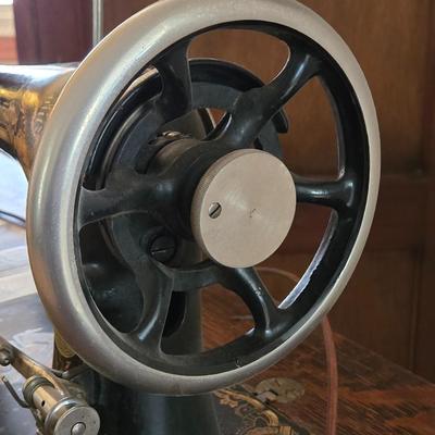 Antique Treadle Singer Sweing Machine with Original Manual