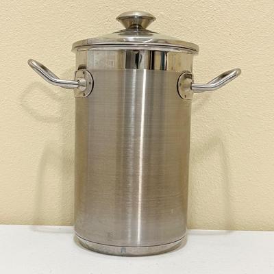 TABLETOPS UNLIMITED ~ Stainless Steel Asparagus Pot With Strainer