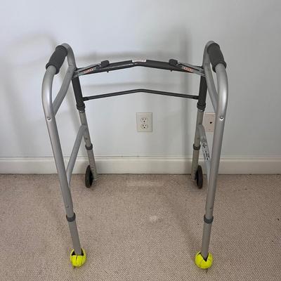 Ambulatory & Healthcare Items (UB1-DZ)