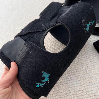 Ambulatory & Healthcare Items (UB1-DZ)