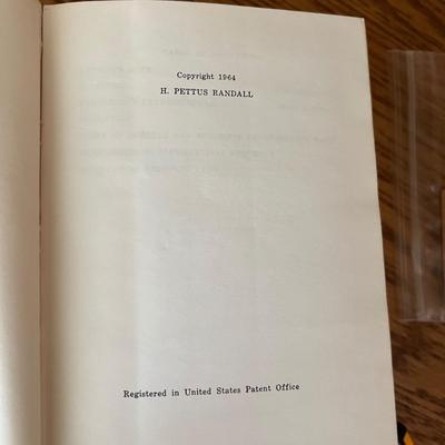 Thomas Wolfe, Hemingway & More Vintage Books (LR-RG)