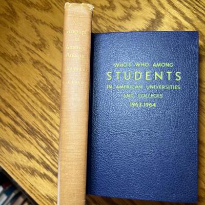 Thomas Wolfe, Hemingway & More Vintage Books (LR-RG)