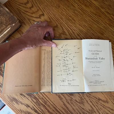 Thomas Wolfe, Hemingway & More Vintage Books (LR-RG)