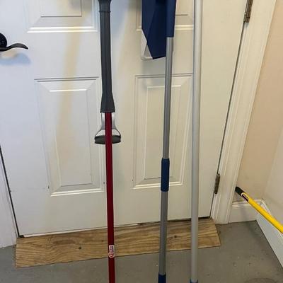 Aluminum Step Stool & Cleaning Tools (L-MG)