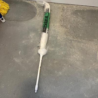 Aluminum Step Stool & Cleaning Tools (L-MG)