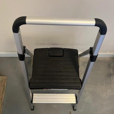 Aluminum Step Stool & Cleaning Tools (L-MG)