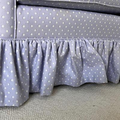 Blue and White Polka Dot Chair (UB1-DZ)