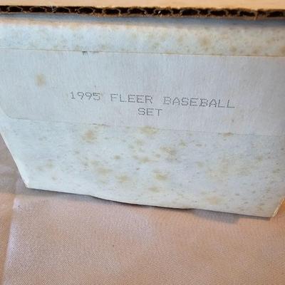 Fleer Boxed Baseball Card Sets (BO-JS)