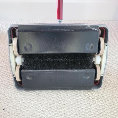 Bissell, Kenmore, & Casabella Lightweight Electric & Manual Vacuums & Sweepers (P-CE)