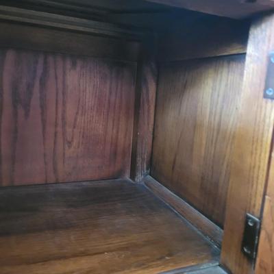 King Size Headboard & Link-Taylor Night Stands Plus Bedding (P-CE)