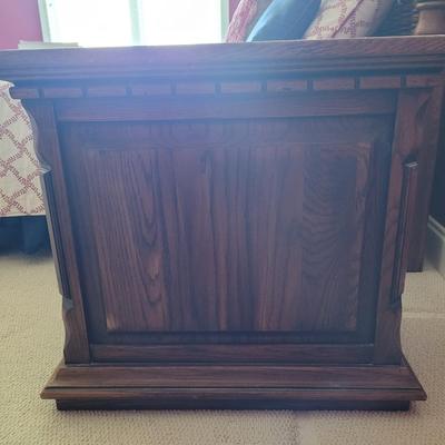 King Size Headboard & Link-Taylor Night Stands Plus Bedding (P-CE)