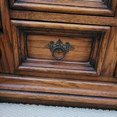 King Size Headboard & Link-Taylor Night Stands Plus Bedding (P-CE)