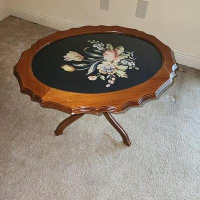 Embroidery topped tilting side table