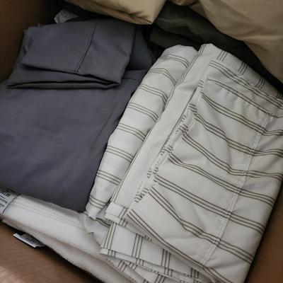 Box of linen