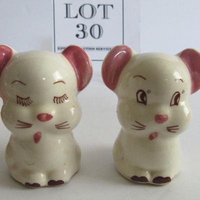 5 Vintage Lots of Salt and Pepper Shakers