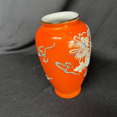 Japan dragonware