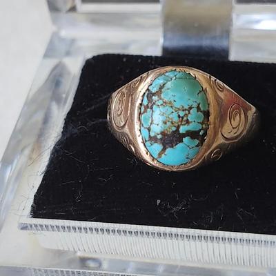 14K gold and turquoise ring