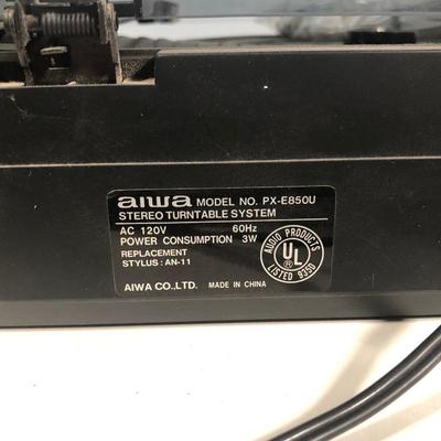 LOT 172: Aiwa Stereo Full Automatic Turntable System PX-E850U