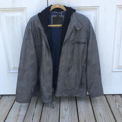LOT 186: Men's Gray Calvin Klein Jacket (Size Large)