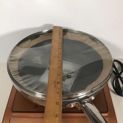 LOT 200: Copper Chef Induction Cooktop Model KC16067-00300 & Thomas Pro Cookware Pan