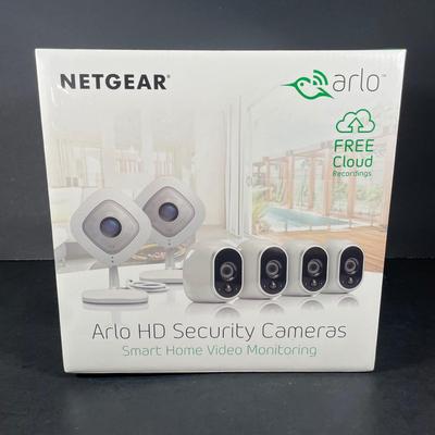 LOT 204: NetGear Arlo HD Security Cameras Smart Home Video Monitoring VMK3500 (New in box)