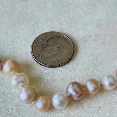 Lovely strand of pastel pearls