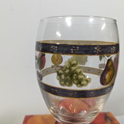 Assortment Of Beer Glasses & All Purpose Glassware Block Gear Goblet Glasses Country Orchard TERVIS Apple Fruit Emblem Insulated...