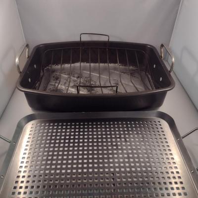 Kitchen Accessories- Cuisinart Roasting Pan with Rack and Stainless Grilling Pan