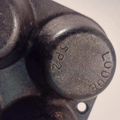 Lodge Cast Iron Six Cavity Muffin Pan