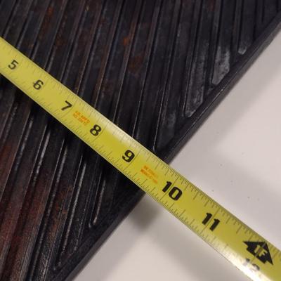 Lodge Cast Iron Square Griddle Pan