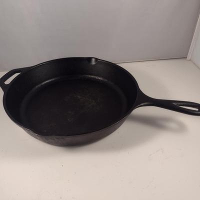 Lodge Cast Iron Skillet with Helper Handle- Approx 10 1/2" in Diameter
