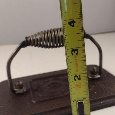 Lodge Cast Iron Bacon Press