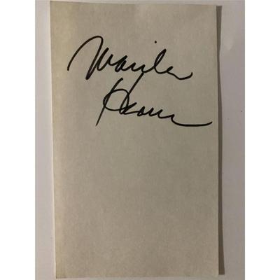 Marilu Henner signature cut