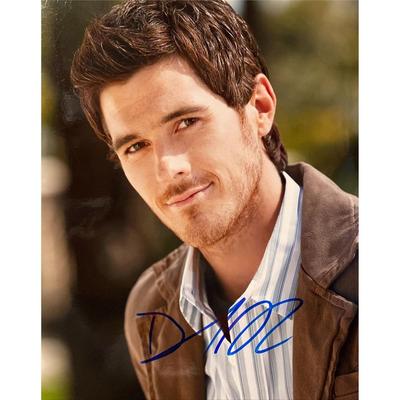 Brothers and Sisters Dave Annable signed photo