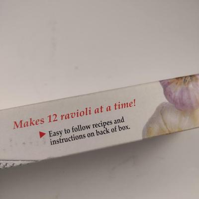 Norpro Ravioli Press/Maker