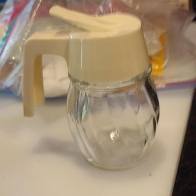 Collection of Kitchen Ware