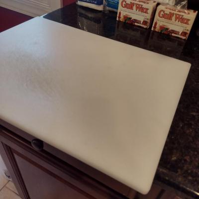 Collection of Kitchen Ware