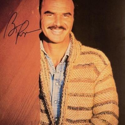Burt Reynolds signed portrait photo 