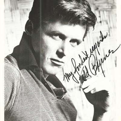 77 Sunset Strip Edd Byrnes signed photo