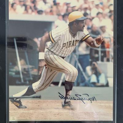 Willie Stargell signed photo