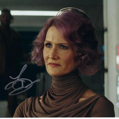 Laura Dern Signed Photo (Beckett Certified)