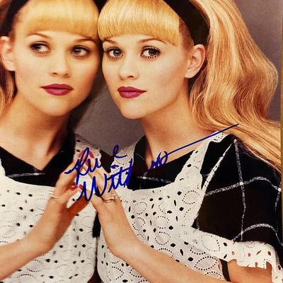 Reese Witherspoon signed photo. GFA Authenticated