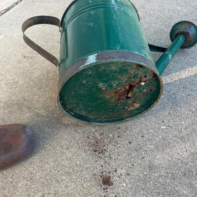 Metal Watering Cans (G-MG)